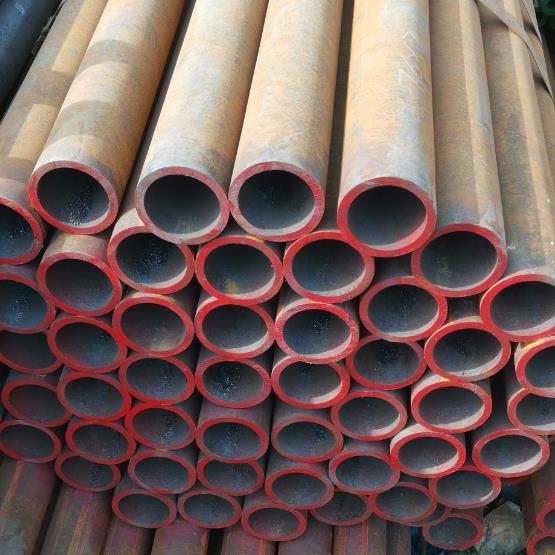 山東16mn無(wú)縫鋼管批發(fā)定制